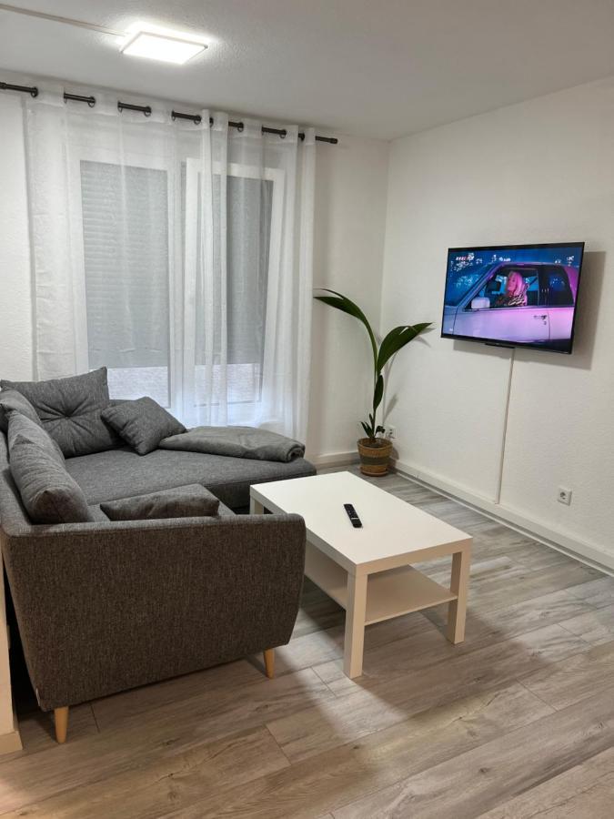 Deniz'S Serviced Apartment. Niederaula Eksteriør billede