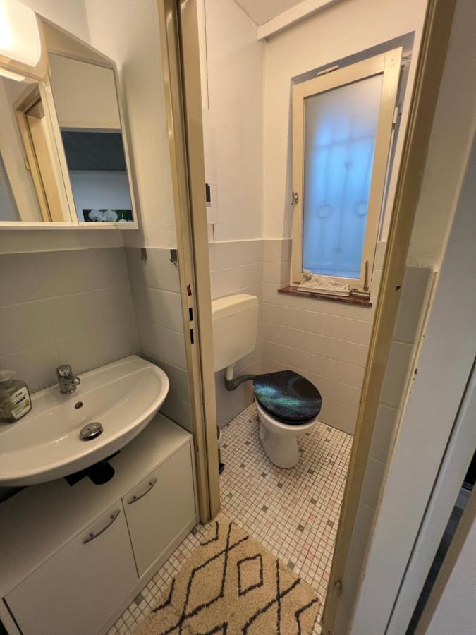 Deniz'S Serviced Apartment. Niederaula Eksteriør billede
