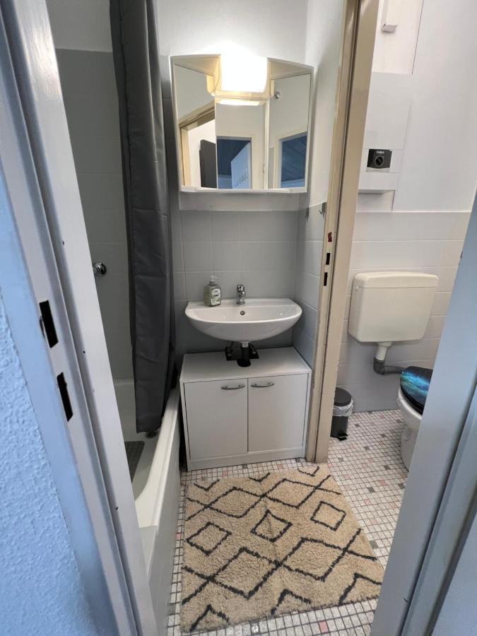 Deniz'S Serviced Apartment. Niederaula Eksteriør billede