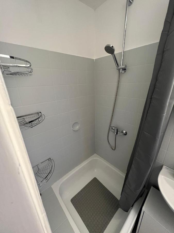 Deniz'S Serviced Apartment. Niederaula Eksteriør billede
